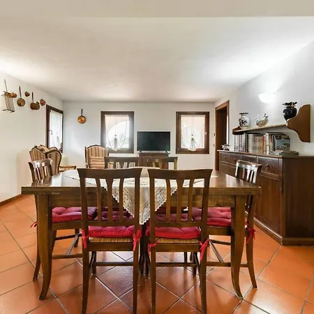 Comfortable House - Garden And Parking *